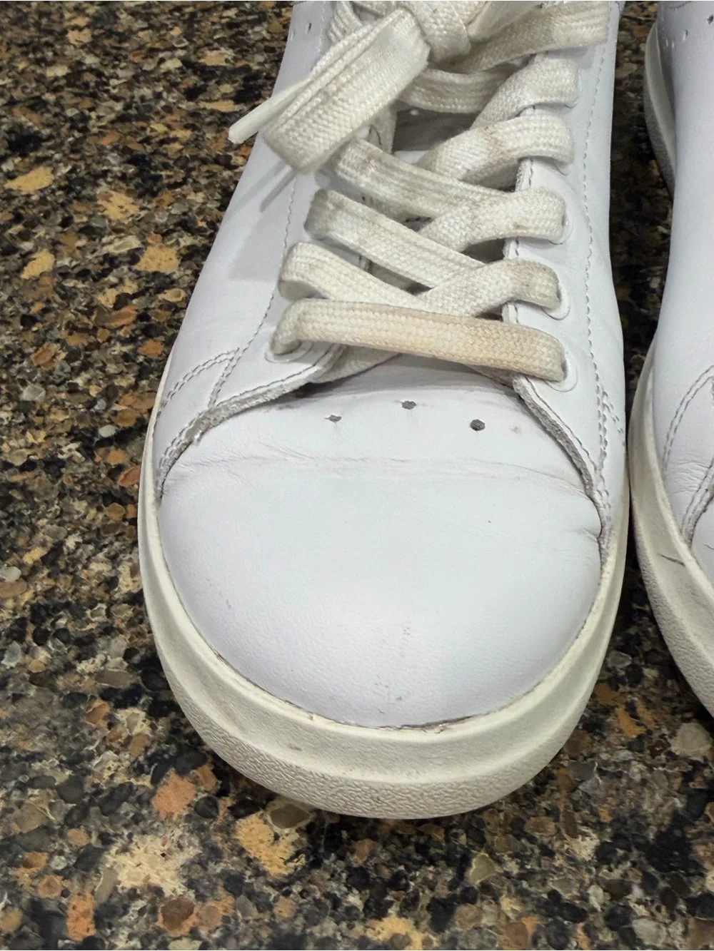 Tory Burch 7.5  White Leather ladies  Sneakers